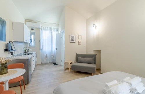 Cit Turin Apartment | Porta Susa Lovely Mini Studio