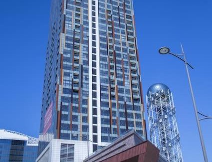 Old Boulevard Apartment | Porta Tower suites with views, balcony and jacuzzi