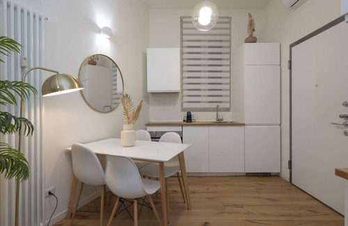 Guastalla Apartment | Porta Vittoria apartments by Rentopolis