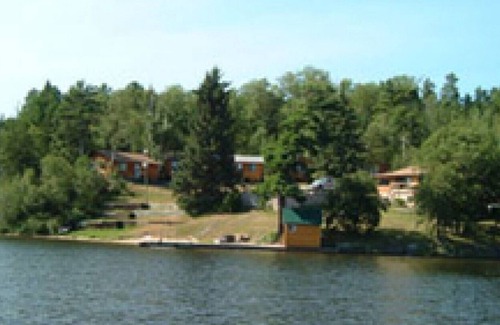 Kenora House | Portage Lodge - Cabin #4 (4 people) - Kenora, Ontario, Canada