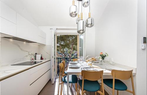 Beausoleil Apartment | Porte de Monaco - Terrasse vue mer - Parking - CN