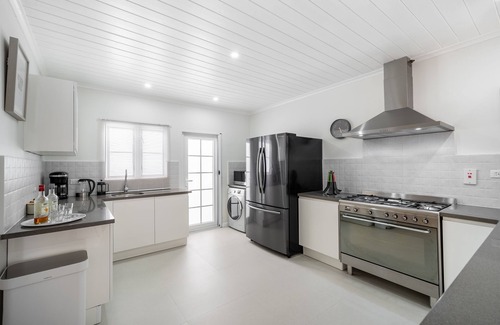 Porters House | Porters Gate 19, Modern Two Bedroom Townhouse, St. James