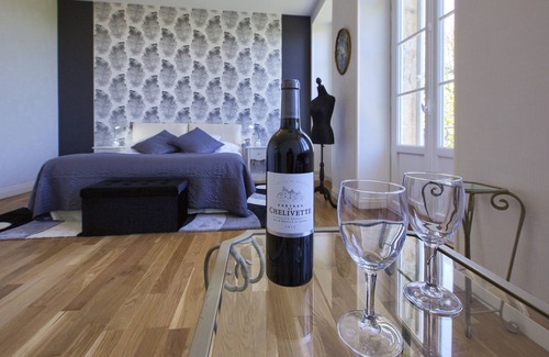Sainte-Eulalie Other | Portes de Bordeaux - 5-star chateau - organic vineyard