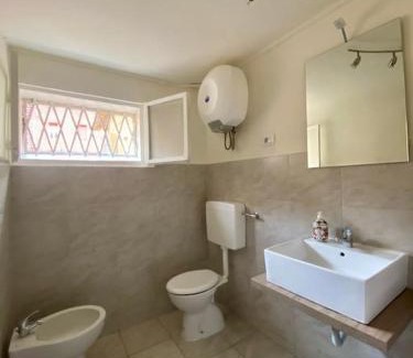 Historic Center Apartment | Portico dei Servi Central Historical Apartment