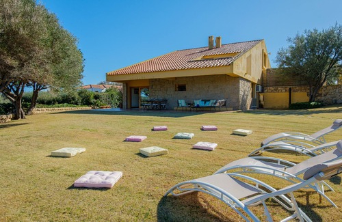 Olbia Villa | [Portisco-Costa Smeralda]Villa Garden and View