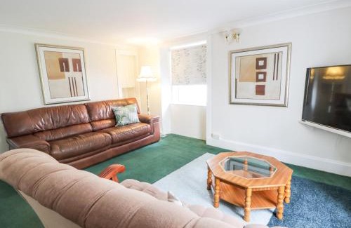 Brodick Apartment | Portland