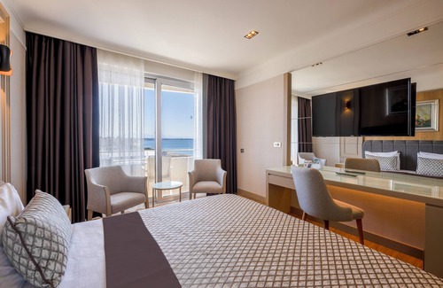 Liman Mahallesi Hotel | Porto Bello Hotel Resort & Spa