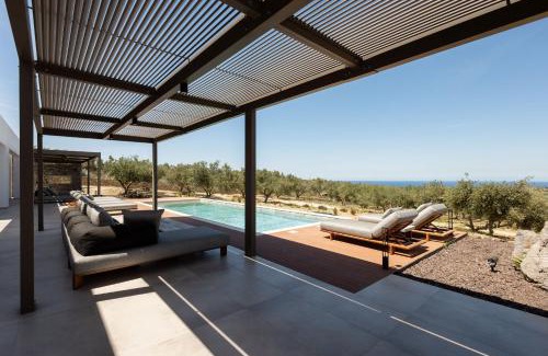 Adele Villa | Porto Cali