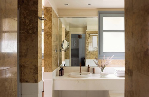 Korissia Hotel | Porto Kea Suites