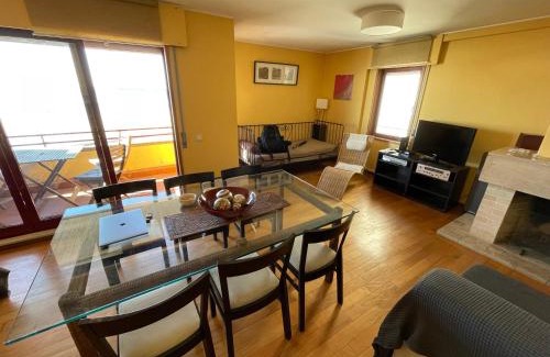 Leixões Apartment | Porto - Sunset flat at the beach - Free parking