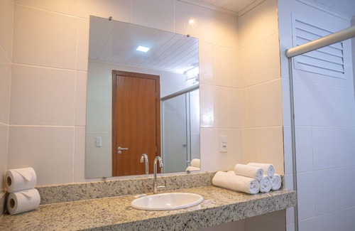 Taperapua Beach Resort | Portobello Park Hotel