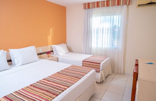 Taperapua Beach Resort | Portobello Park Hotel