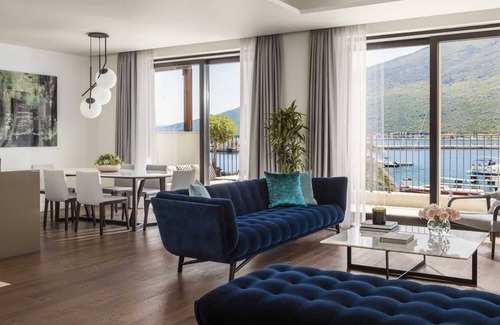 Topla Apartment | Portonovi Mimosa Deluxe Suite