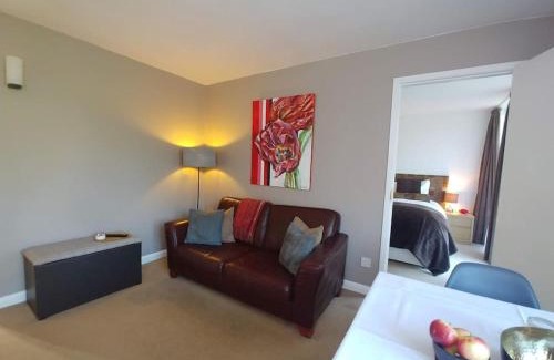 Arundel Apartment | Portreeves