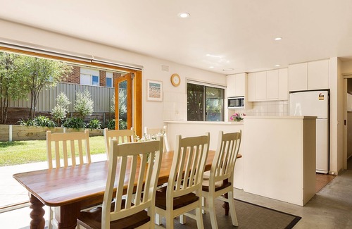 Portsea House | Portsea Escape - close to Portsea Hotel and bay beach, also pet friendly