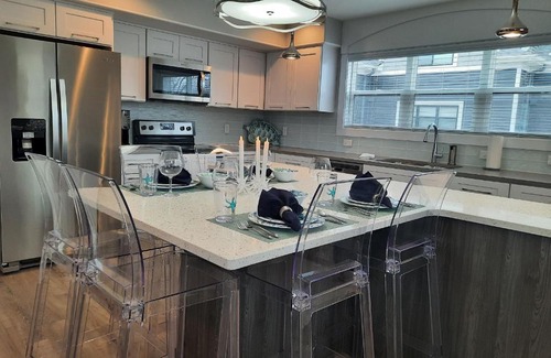 Grand Haven Apartment | Portside Condos #3 - Grand Haven