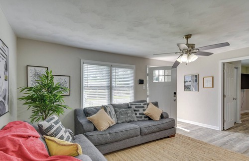 Portsmouth House | Portsmouth Vacation Rental: Near Parks & Golf
