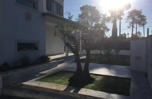 Carrasqueira Villa | Portugal, Sesimbra sud Lisbonnne, superb villa 10 people jacuzzi, swimming pool ect
