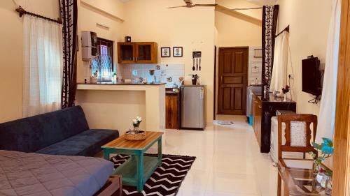 Anjuna House | PORTUGUESE VILLA at ANJUNA BEACH by GOAROUND HOMES