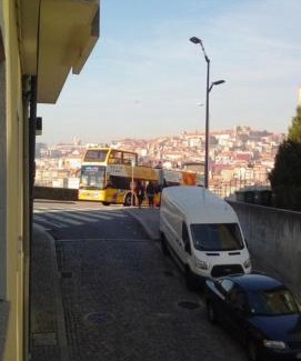 Santa Marinha House | Portus Ribeira House