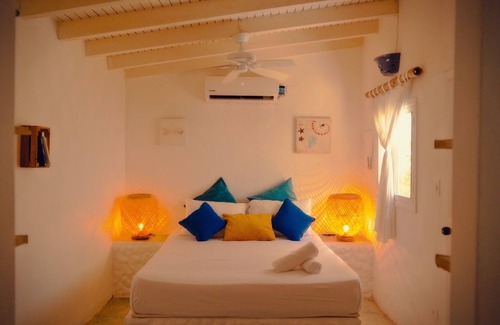 Los Roques National Park Hotel | Posada La Rosaleda