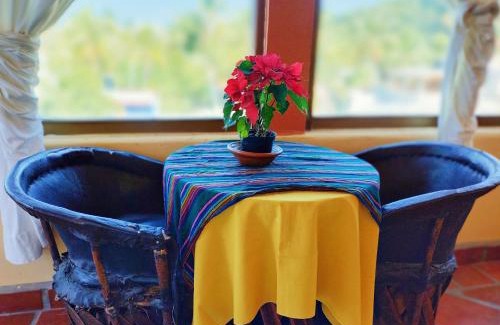 Los Ayala Hotel | Posada Las Flores