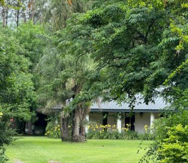 Esquina House | Posada Morotí