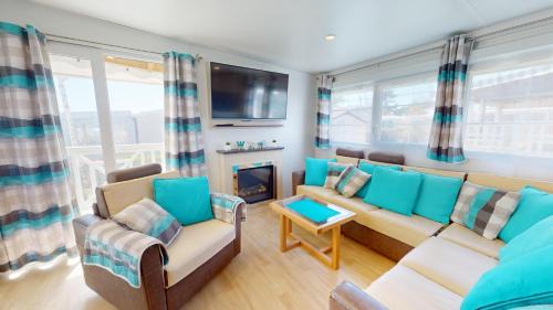Brem Sur Mer House | Posadom, Mobil Home 82 avec piscine