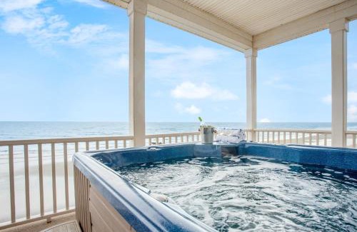 Sunset Point House | Poseidon By AvantStay On The Beach Two Ocean Facing Balconies Hot Tub