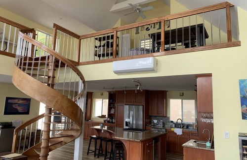 Estate Salt River House | Poseidon's Perch. Private pool and amazing Northshore views!
