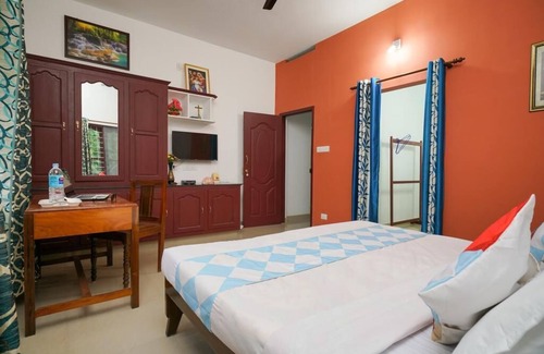 Devikolam Resort | Posh Rooms/Peaceful and Green Part of Munnar