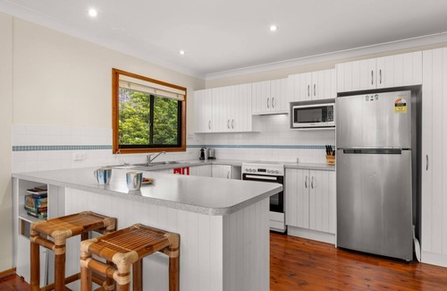 Hyams Beach House | Possum House by Experience Jervis Bay