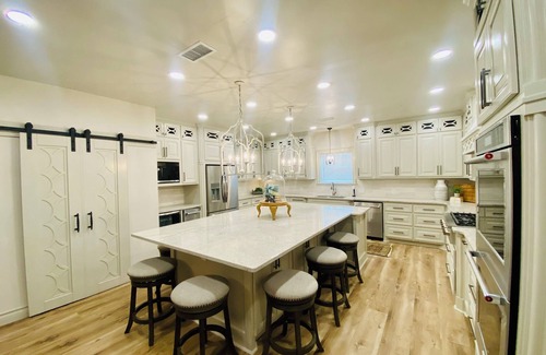 Palo Pinto County House | Possum Kingdom 6-bedroom/4-bath house w/pool & game room-PK Peaceful Perch