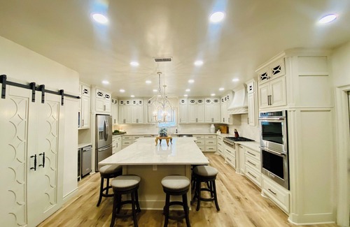 Palo Pinto County House | Possum Kingdom 6-bedroom/4-bath house w/pool & game room-PK Peaceful Perch