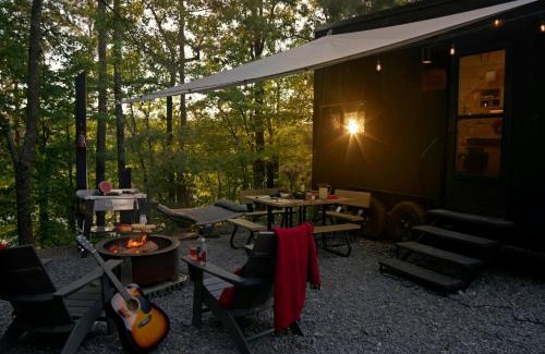 Pine River Other | Postcard Cabins Wild Rose