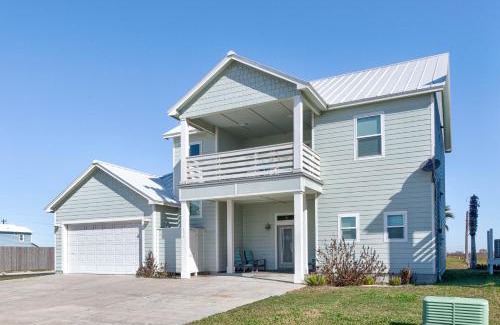 Port Aransas House | Postcard from Paradise