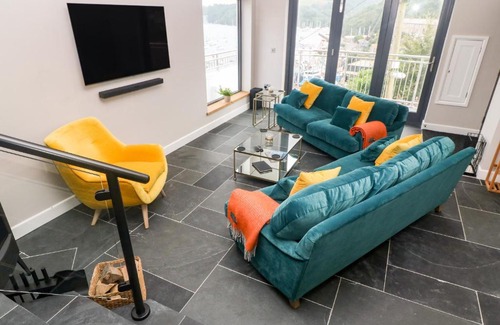 Polruan House | Postcard Lodge