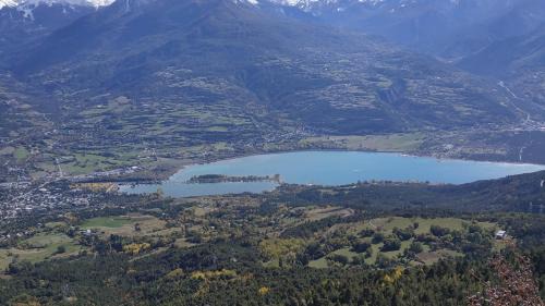 Embrun Apartment | Poterie d'Art