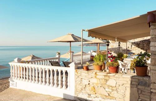 Potokaki Hotel | Potokaki Beachfront Hotel