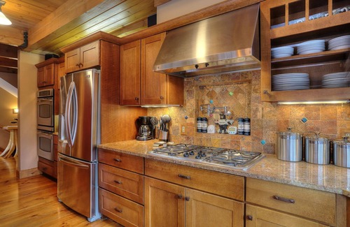 Oquossoc House | Potter's Place Main House - One of the Rangeley Lakes Region's finest private rental opportunities!