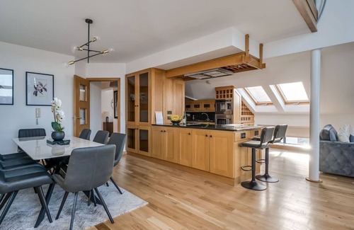Belfast City Centre Apartment | Pottingers Quay