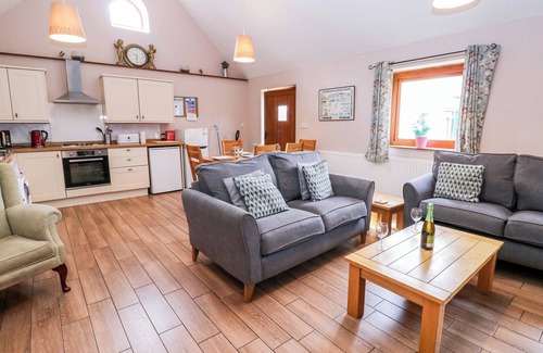 Potto Cottage | POTTOWE COTTAGE, pet friendly, character holiday cottage in Stokesley
