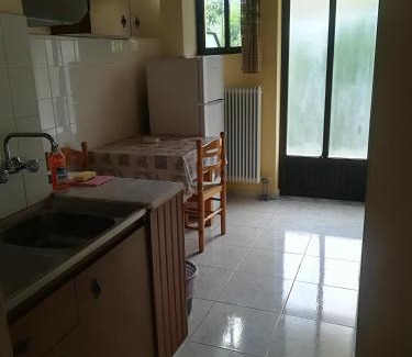 Poulithra Apartment | Poulithra Beach