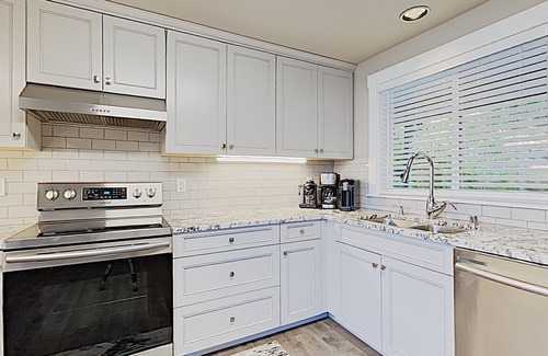Poulsbo House | Poulsbo Beach Hideaway