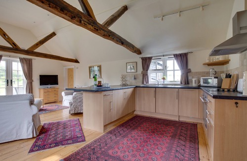 Abbess Roding House | Pound Hill Cottage - One Bedroom House, Sleeps 2
