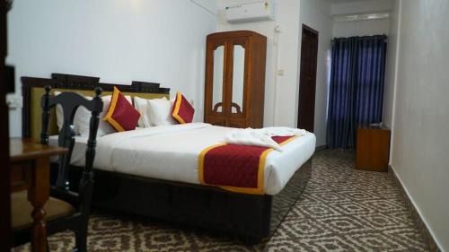 Chengannur Hotel | Pournami Inn