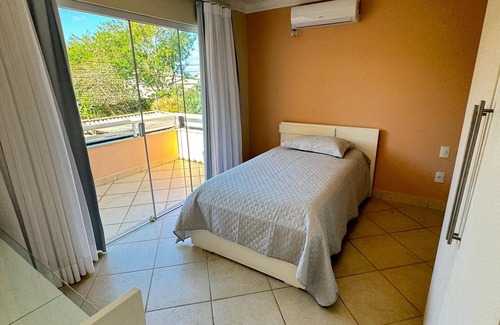Alto de Buzios Hotel | Pousada alto bugaloo