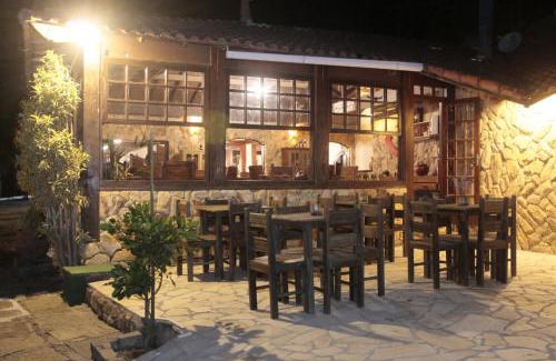 Miguel Pereira Hotel | Pousada Beija Flor