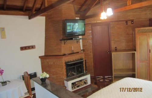 Monte Verde Hotel | Pousada Cerejeiras
