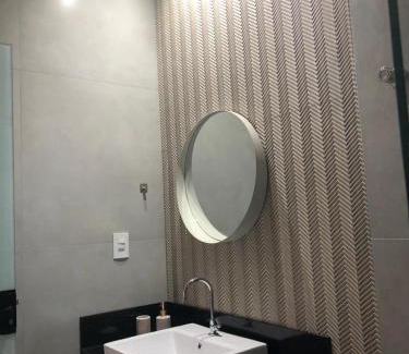 Joaquim Messias House | Pousada com piscina, jacuzzi e com vista em Capitólio - Casa Decore